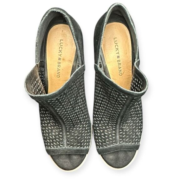 LUCKY BRAND Women’s Black Suede “Livey” Open Toe Bootie Heels Size 9.5 - Picture 6 of 7